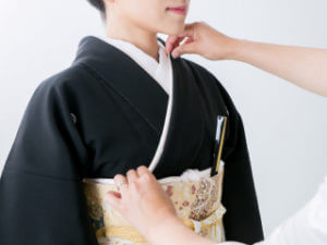 結婚式の着物_黒留袖_ic